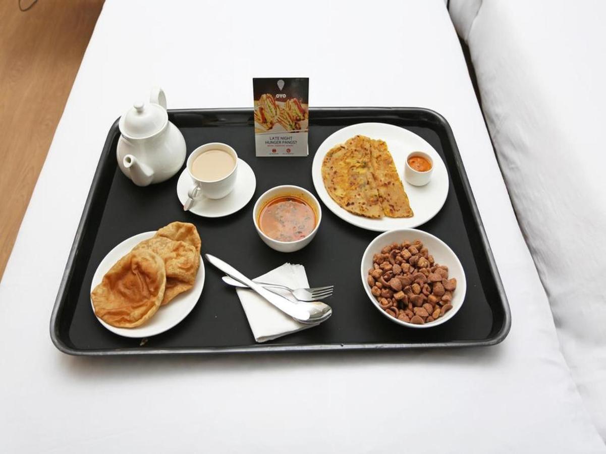 Oyo 525 Hotel Aloka Inn Румминдей Экстерьер фото